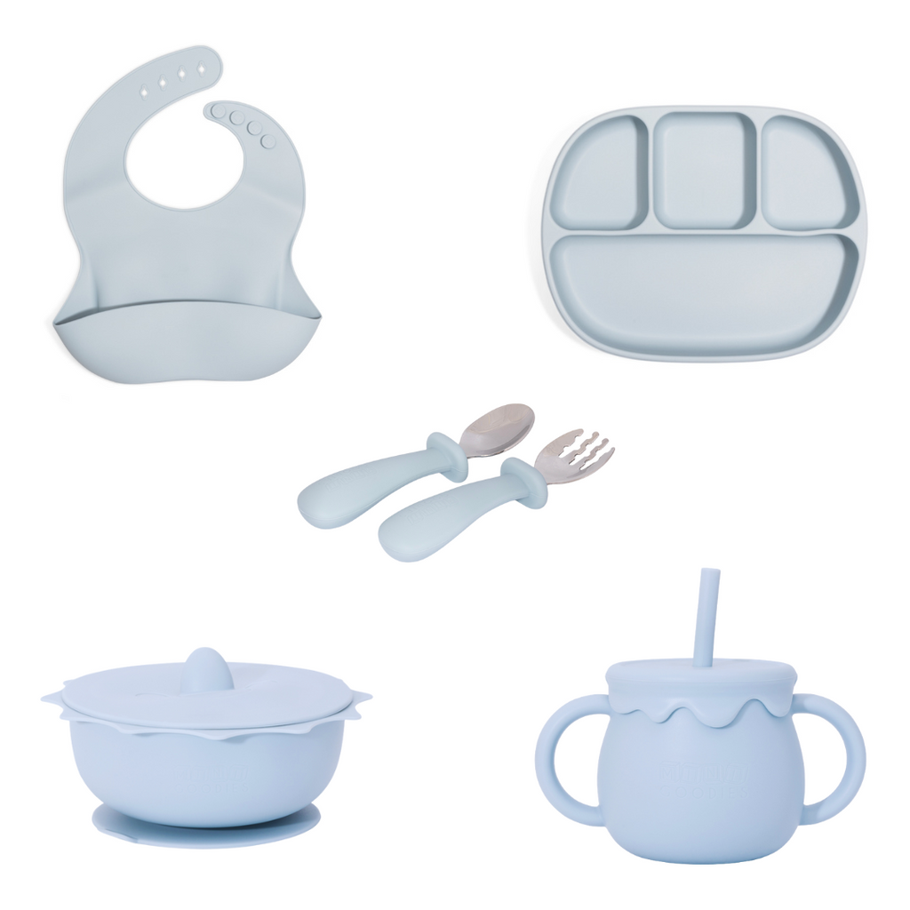 Complete kinderservies set van duurzaam BPA-vrij siliconen – praktisch in gebruik en ideaal voor elke maaltijd met slab, bord, beker en bestek.