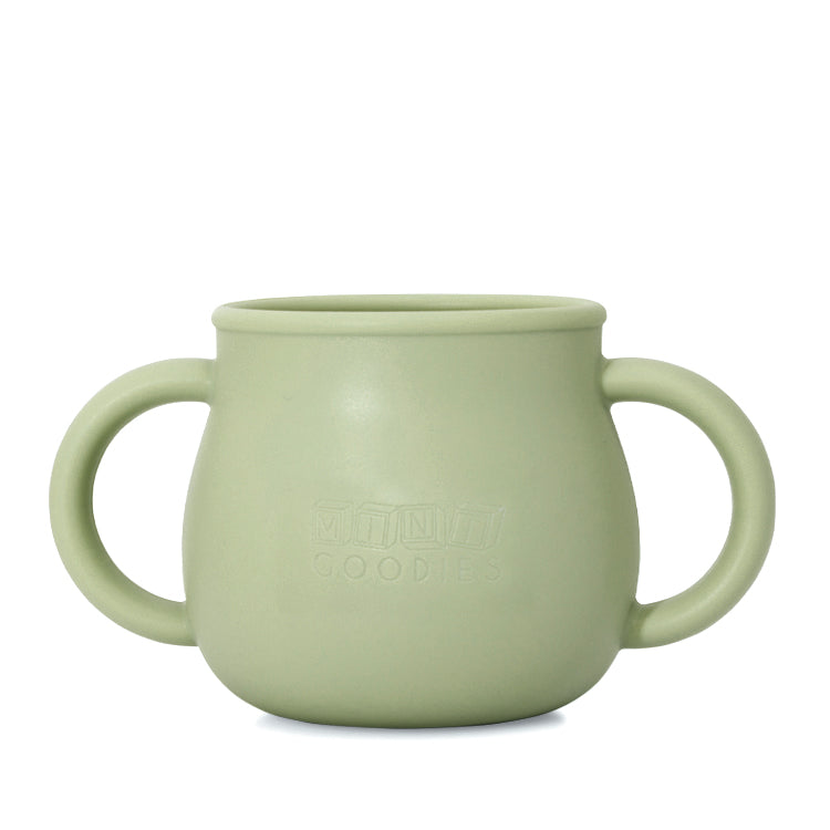 siliconen beker voor peuters – ideaal om te leren uit een open beker te drinken