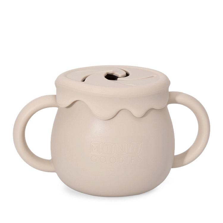 Siliconen snackbeker voor baby’s en peuters met flexibel deksel voor veilige snacktijdens